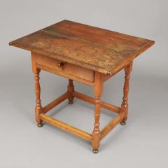 EARLY QUEEN ANNE ONE DRAWER TAVERN TABLE - 2482083