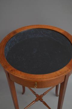 EDWARDIAN MAHOGANY DISPLAY TABLE - 2310591