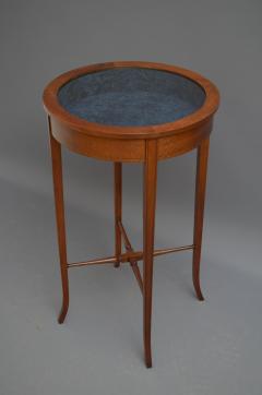EDWARDIAN MAHOGANY DISPLAY TABLE - 2310598
