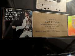 ELVIS PRESLEY RCA GOLD RECORD AWARD - 3404705