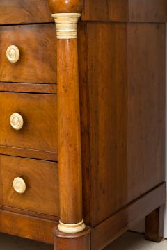 EMPIRE PERIOD BLONDE WALNUT COMMODE Circa 1815 - 763710