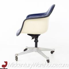 Eames Mid Century Purple Fiberglass Shell Chair - 2356157