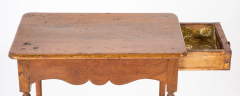 Early 18th Century Louis XIII Walnut Side Table - 3265234