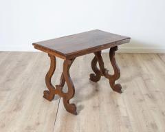 Early 18th Century Petite Tuscan Fratino Table in Solid Walnut - 4205604