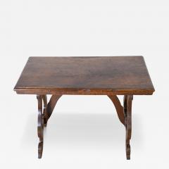 Early 18th Century Petite Tuscan Fratino Table in Solid Walnut - 4207748