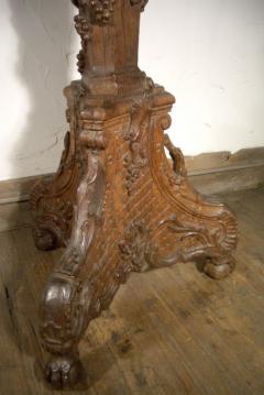 Early 18th Century Tall French Louis XV Carved Oak Eagle Lectern - 676182