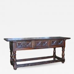 Early 18th Century Walnut Baroque Table - 444103