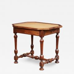 Early 18th c Italian Baroque Walnut Octagonal Table - 3931118