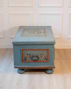 Early 19th Century Alpine Painted Chest in Fir with Floral Decoration - 4458499