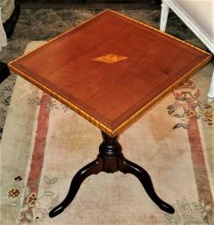 Early 19th Century American Sheraton Tilt Top Table of Neat Proportions - 1795679