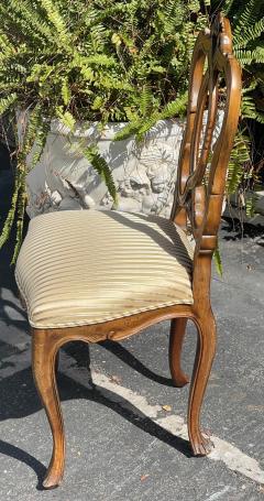 Early 19th Century Antique Carved Venetian Silk Upholstered Side Chair - 2589553
