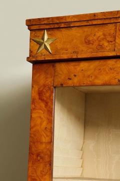 Early 19th Century Burr Oak Cabinet - 1821977