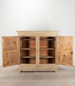 Early 19th Century French Armoire - 4233335
