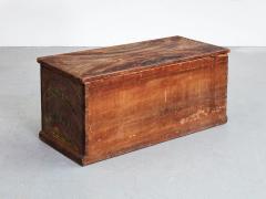 Early 19th Century Grain Painted Chest - 3484148