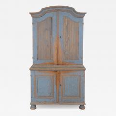 Early 19th Century Rococo Cabinet with Reeded Top Doors - 4746080