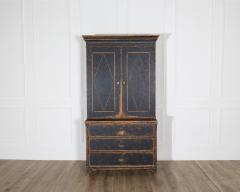 Early 19th Century Swedish Gustavian Cabinet from V rmland Repainted in Black - 4223190