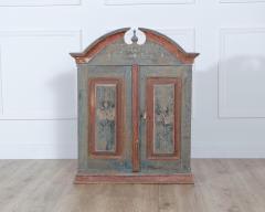Early 19th Century Swedish Painted Wall Cabinet in Larch Dated 1818 - 4364551