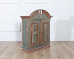 Early 19th Century Swedish Painted Wall Cabinet in Larch Dated 1818 - 4364552