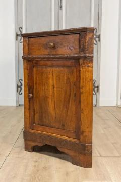 Early 19th Century Walnut Credenza from the Veneto Region with Canted Sides - 3746784