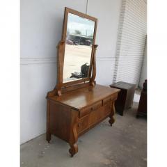 Early 20th Century Antique Tiger Oak Dresser - 2676226
