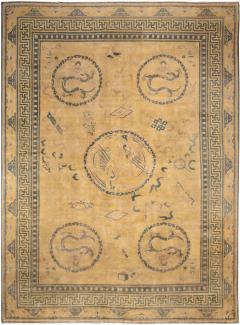 Early 20th Century Chinese Yellow Beige Blue Handwoven Wool Carpet - 2451411