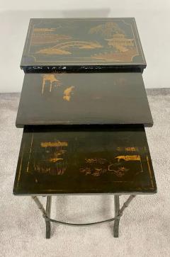 Early 20th Century Chinoiserie Black Lacquered Japanned Nesting Tables Set of 3 - 3005031