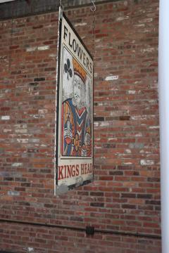 Early 20th Century Double Sided Kings Head Hand Painted Metal English Pub Sign - 4242772