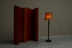 Early 20th Century Floor Lamp in Hand Carved Wood with Stunning Leather Shade - 4394941