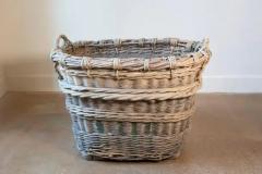 Early 20th Century French Wicker Grape Harvesting Basket - 4096814