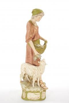 Early 20th Century Hand Painted Gilt Decorated Porcelain Decorative Sculpture - 3811299