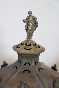 Early 20th Century Italian Bronze Pair fo Table Lamps or Lanterns - 2644163