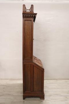 Early 20th Century Italian Gothic Style Solid Oak Wood Cabinet - 3004735