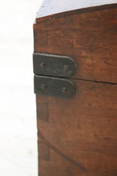 Early 20th Century Italian Walnut Antique Rustic Trunk - 2670126