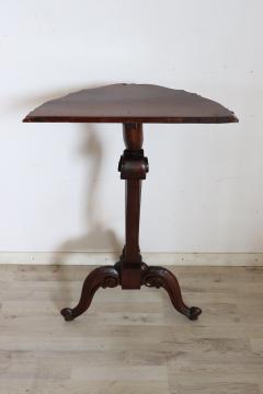 Early 20th Century Italian Walnut Gu ridon Tripod Table or Pedestal Table - 4209475