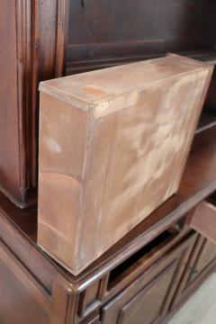 Early 20th Century Italian Walnut Louis XIV Style Sideboard with Plate Rack - 2556570