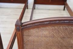 Early 20th Century Italian Walnut and Vienna Straw Pair of Single Beds - 4292349