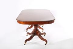 Early 20th Century Mahogany Wood Dining Room Table - 1564199