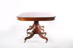 Early 20th Century Mahogany Wood Dining Room Table - 1564206
