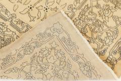 Early 20th Century North Indian Botanic Handmade Wool Carpet - 2452961