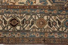 Early 20th Century Persian Bakhtiari Handmade Wool Rug in Blue Red Camel - 2446247