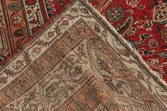 Early 20th Century Persian Feraghan Green Pink Red and White Handmade Rug - 2454244