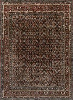 Early 20th Century Persian Meshad Rug in Burgundy Blue and Beige - 2453621