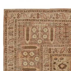 Early 20th Century Persian Tabriz Handwoven Wool Rug in Caramel Salmon Shades - 2447738