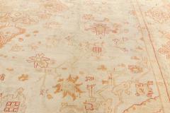 Early 20th Century Turkish Oushak Beige Gold Orange Hand Knotted Wool Rug - 2456702