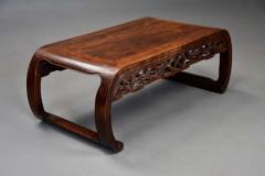 Early 20th century Chinese padouk rectangular low table - 4752914