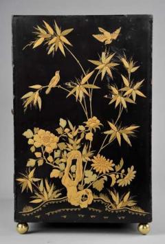 Early 20th century highly decorative Chinese lacquered table cabinet - 4756028