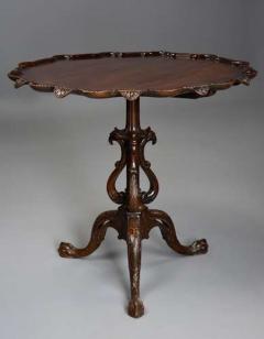 Early 20thc mahogany tilt top tripod table in the Chippendale style - 4806136