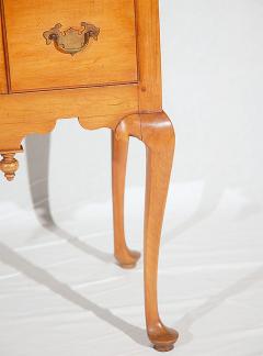 Early American Maple Lowboy - 174583