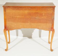 Early American Maple Lowboy - 174588