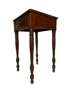 Early to Mid 19th Century American Sheraton Work Table - 4754478